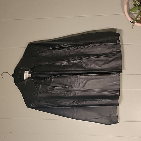 Worthington Jackets & Blazers - Worthington Genuine Leather Black car jacket sz M NWOT
